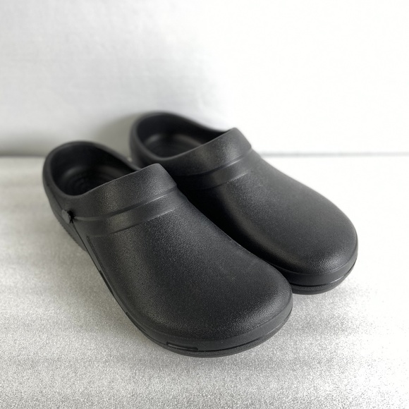 crocs specialist ii